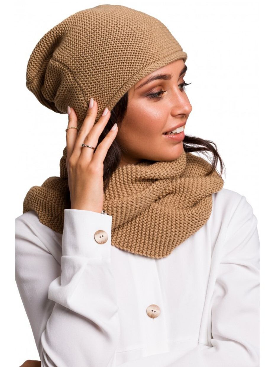 BK044 Čepice Slouchy - černá EU UNI - main (1)