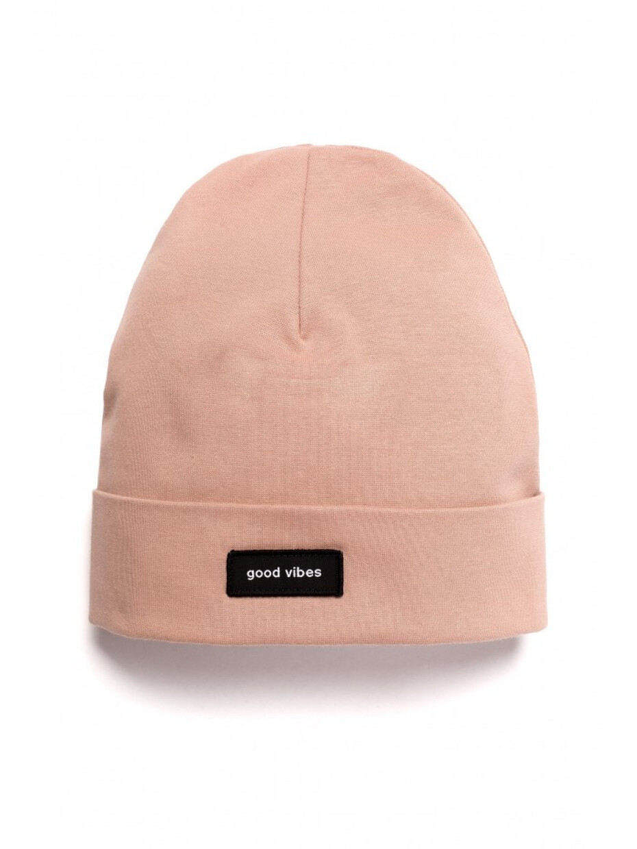 M624 Unisex čepice s kšiltem a odznakem "GOOD VIBES" - mocca EU UNI - main (2)