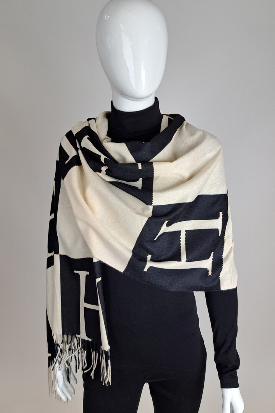 SCARF SZ-726 NAVŠTIVTE 190X68 - main (2)