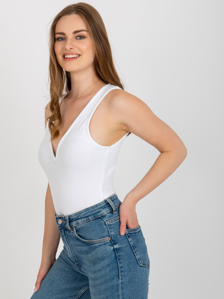 Základní bílé žebrované body JEDNA VELIKOST - main (4)