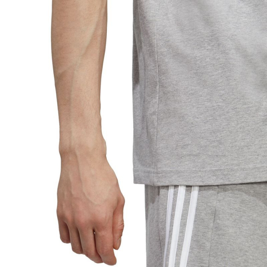 Tričko adidas Essentials Single Jersey s vyšitým malým logem M IC9288 M - main (5)